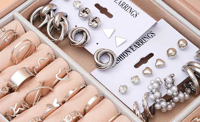 Nên có hộp chuyên dụng bảo quản nữ trang làm từ bạc