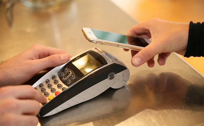 Thanh toán qua NFC thông qua điện thoại thông minh