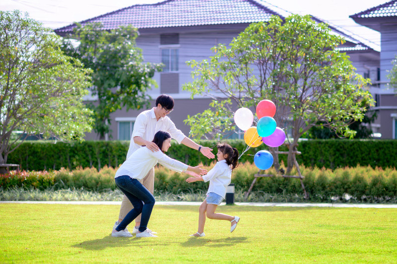 Mua bảo hiểm nhân thọ cho con loại nào tốt? Cần lưu ý gì?