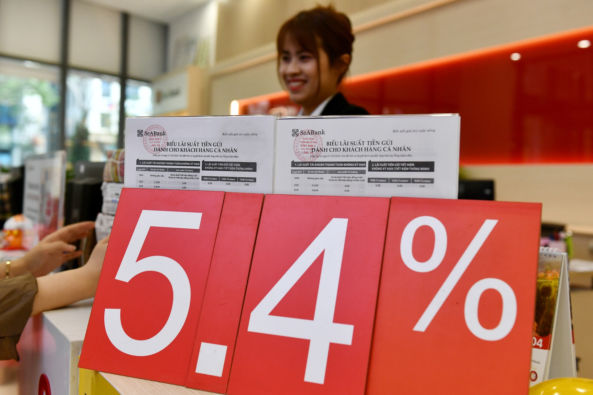 Lãi suất tiết kiệm có kỳ hạn cho khách hàng cá nhân