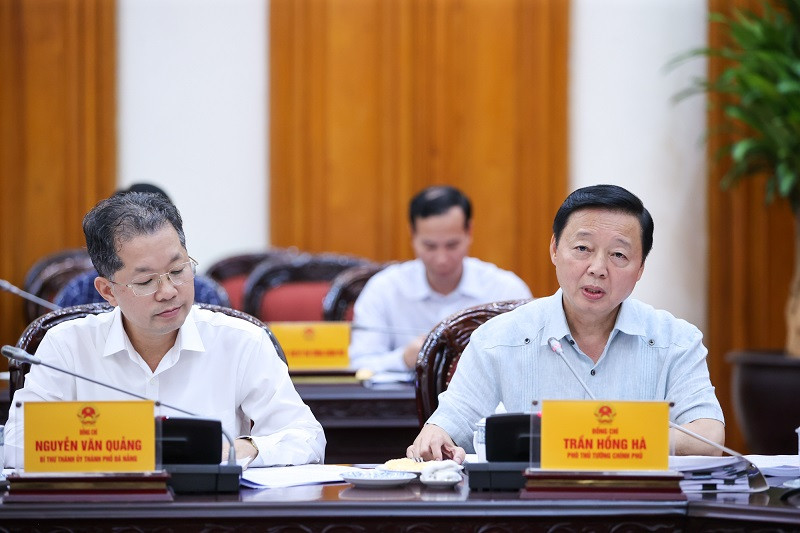 Tổ chức thực hiện đề án Trung tâm tài chính TPHCM và Đà Nẵng