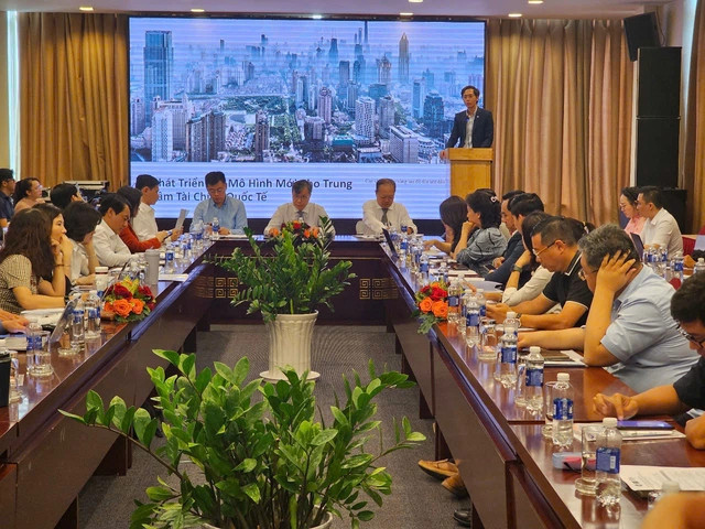 Chuyện lạ: Muốn đóng thuế tiền số tại Việt Nam nhưng chẳng biết phải nộp cho ai!